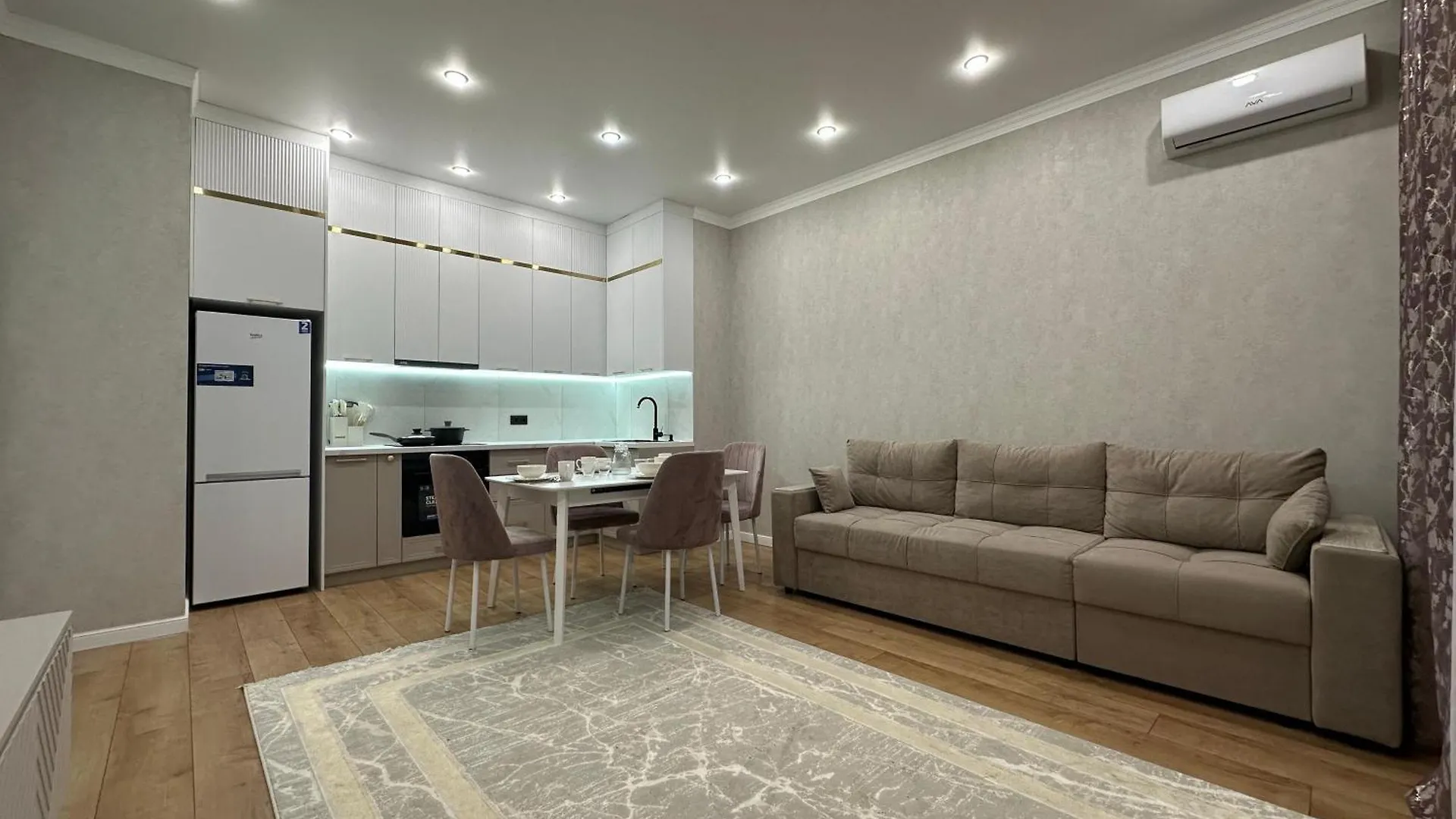 Эксклюзивные Апартаменты В Grand Turan Apart Nur-Sultan